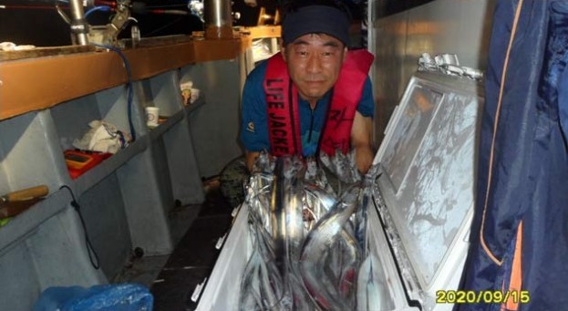 9월 15일 여수자연호 백도권씨알좋은갈치 조황입니다.